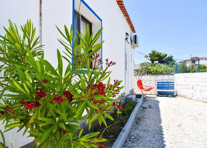Troi Beach House